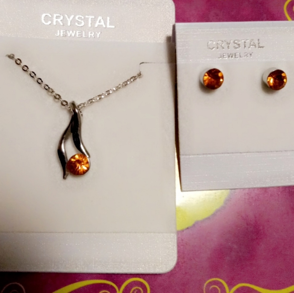 *4/$15 Crystal Jewelry Amber Topaz Necklace and Earring Set